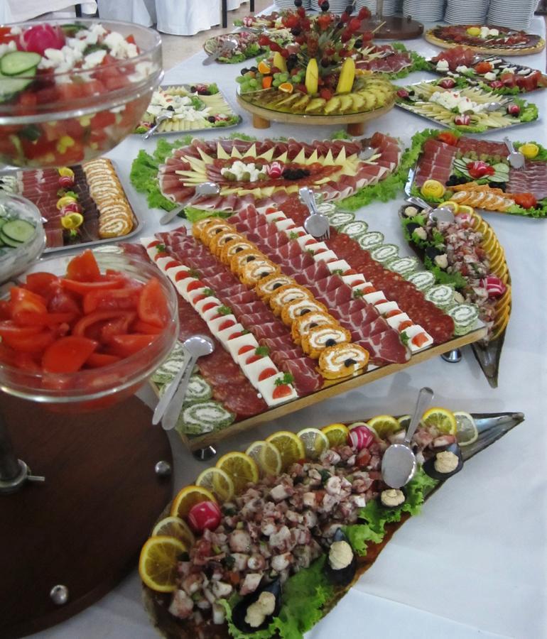 Hotel Zenit נאום מראה חיצוני תמונה