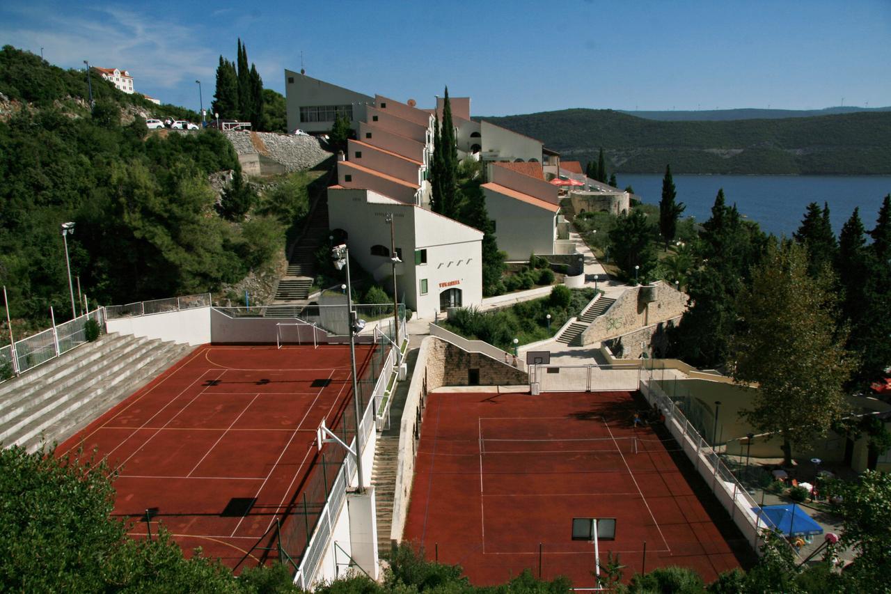 Hotel Zenit נאום מראה חיצוני תמונה
