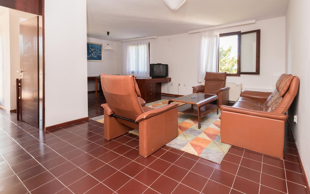 Hotel Zenit נאום מראה חיצוני תמונה