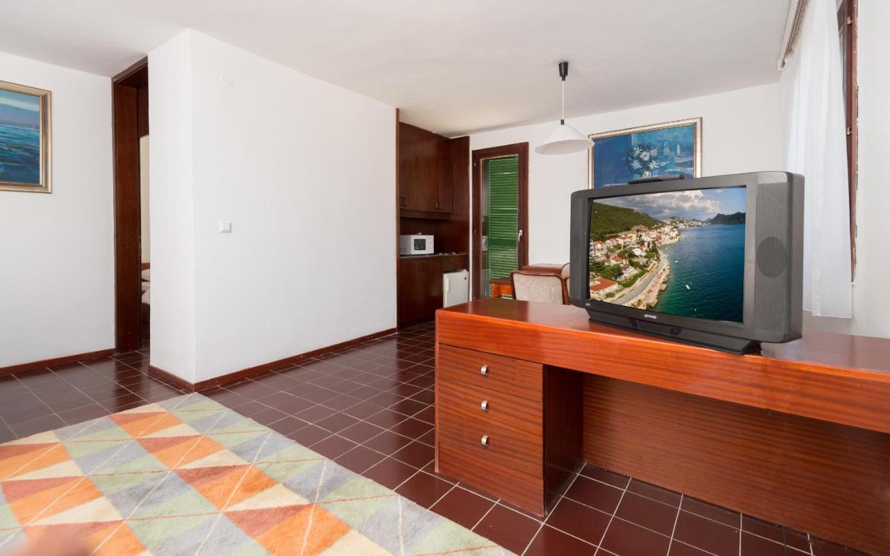 Hotel Zenit נאום מראה חיצוני תמונה